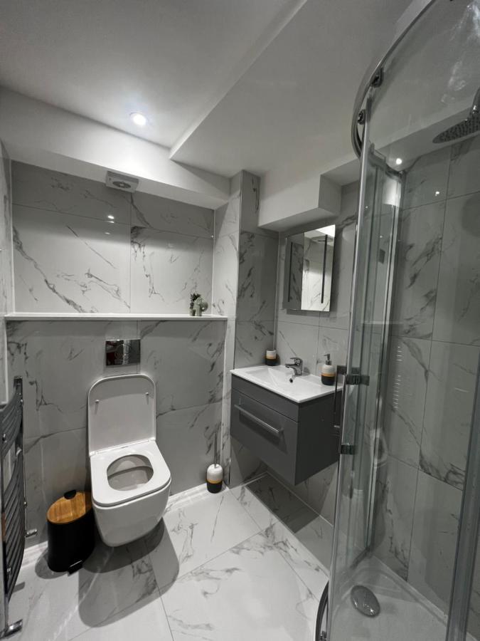 Flat In London Apartment Luaran gambar